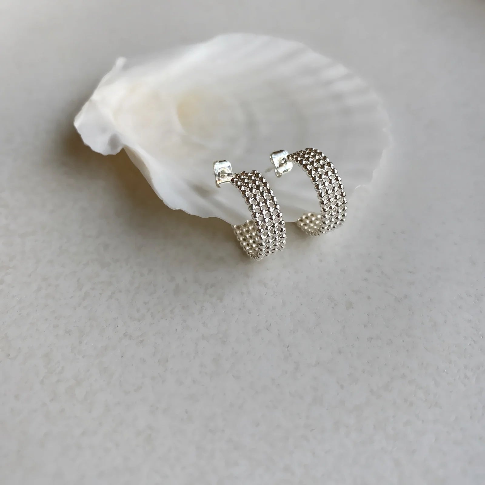 Eden eyrnalokkar - silfurhúðaðir