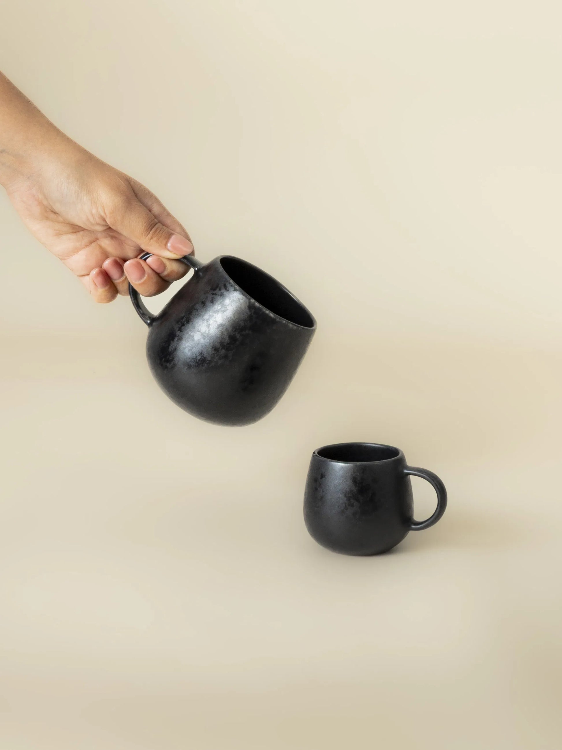 Black stone bollar - 2/pk