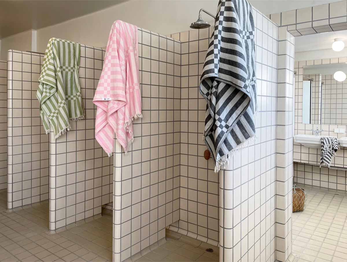 Handklæði Brautin - bleikt - 90x170 cm