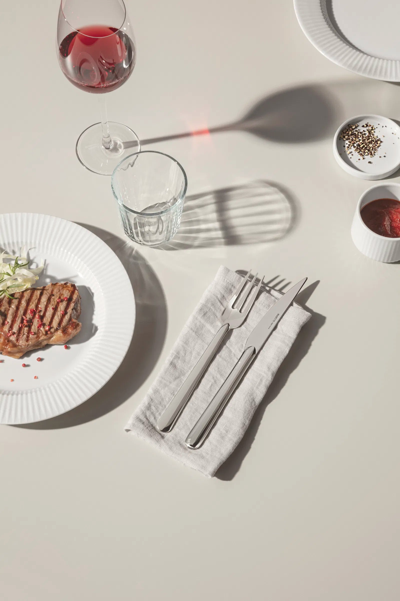 Legio Nova steikarhnífapör - 8 stk.