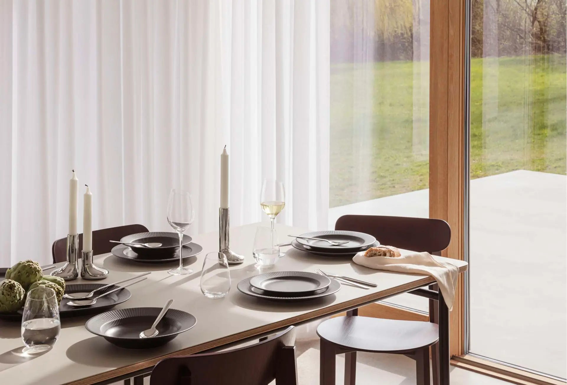 Legio Nova svartir matardiskar - 28 cm