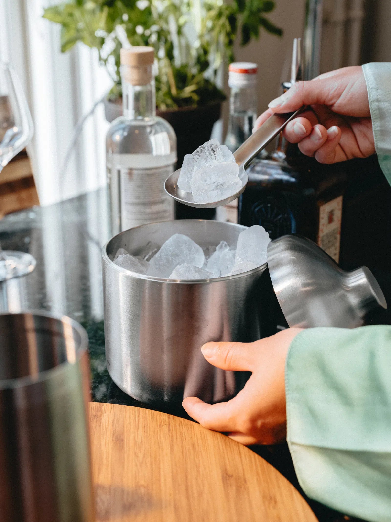 Liquid Lounge - ísfata með skeið