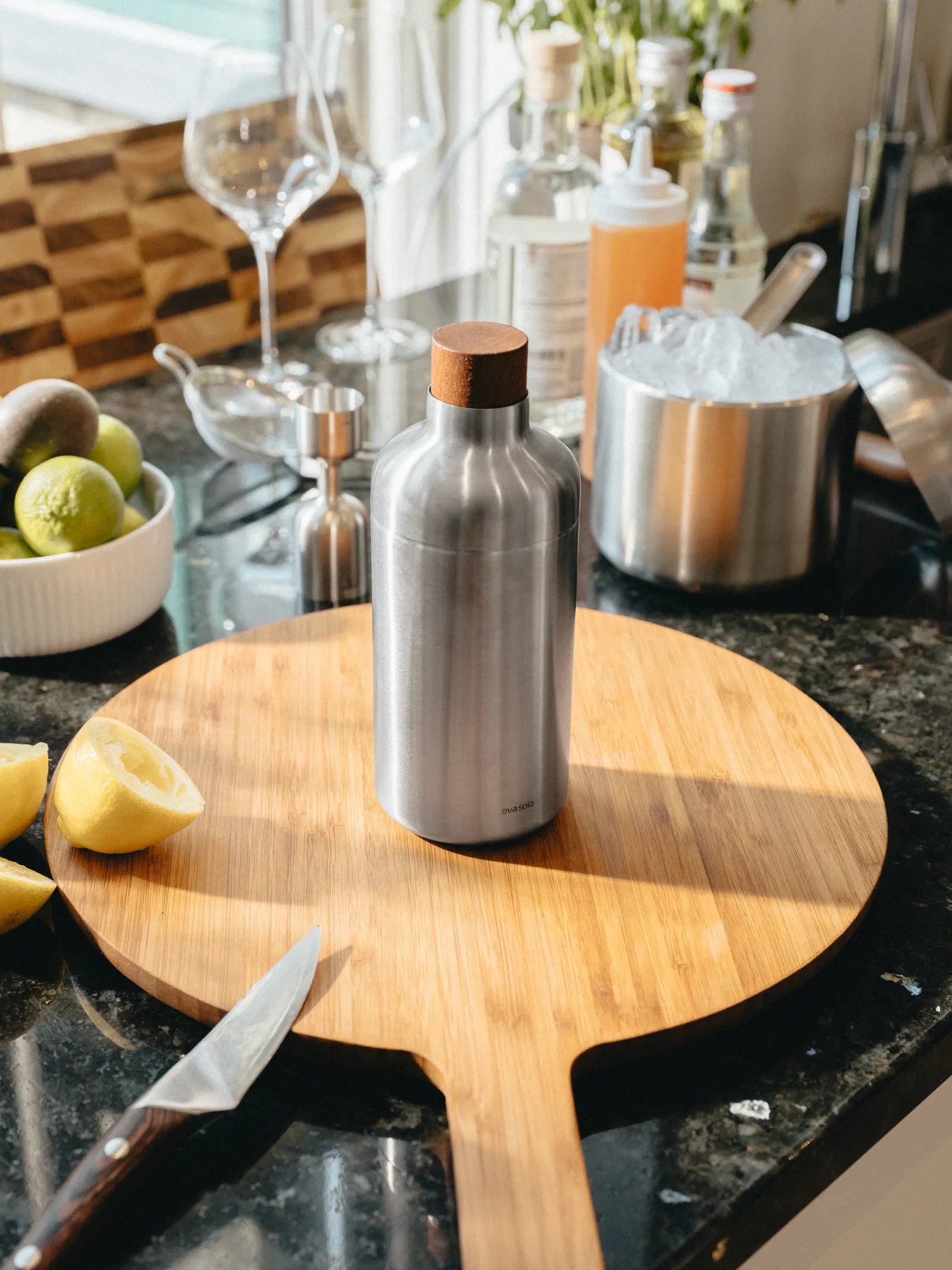 Liquid Lounge - kokteilhristari