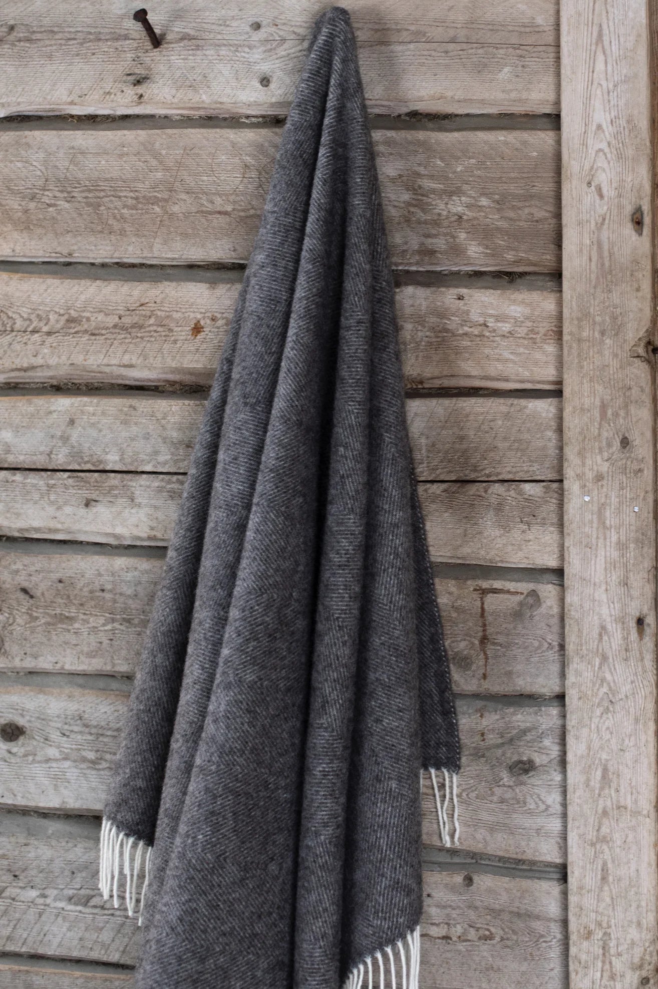 ARVO ullarteppi - brúnt