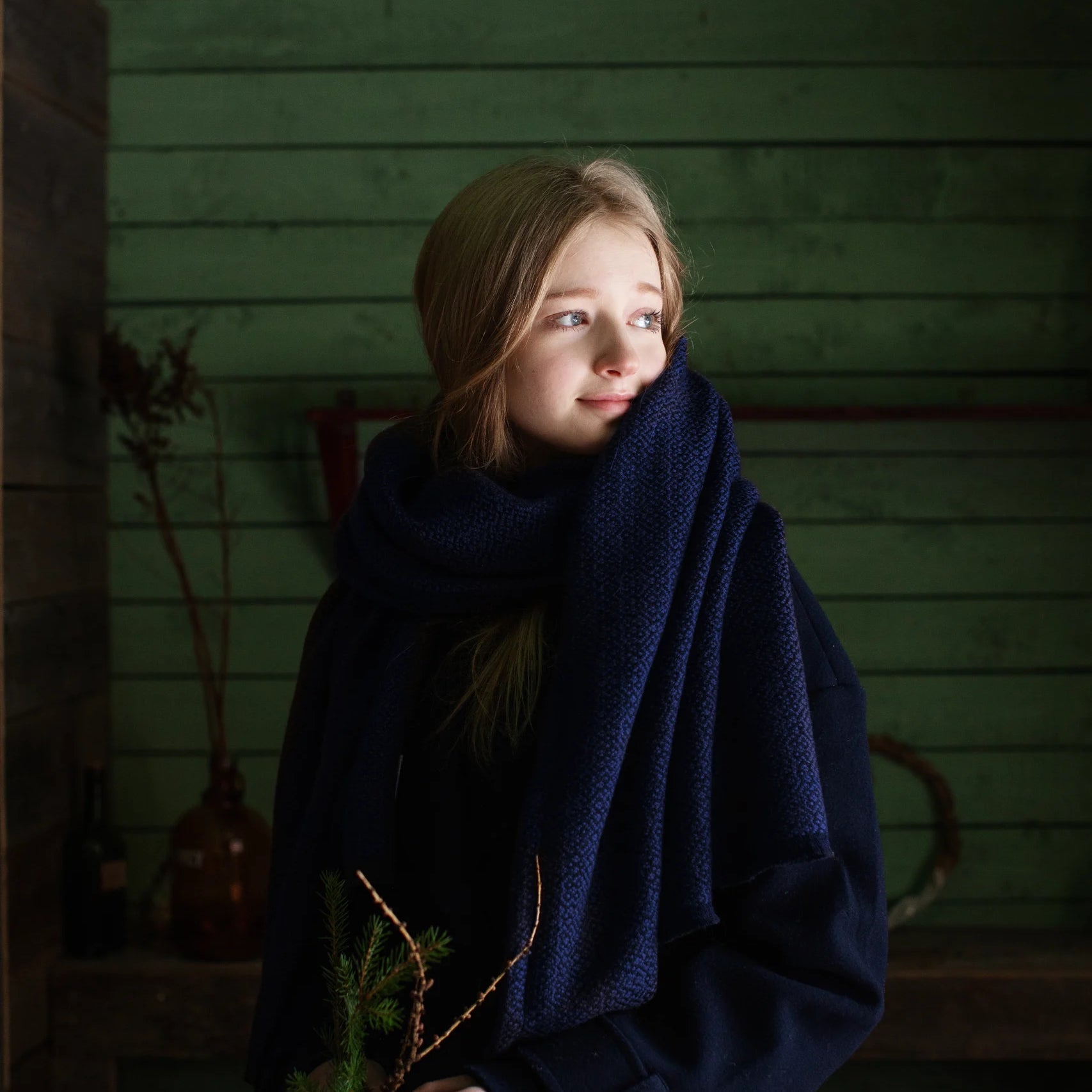 KOLI merínó trefill - dökkblár og svartur