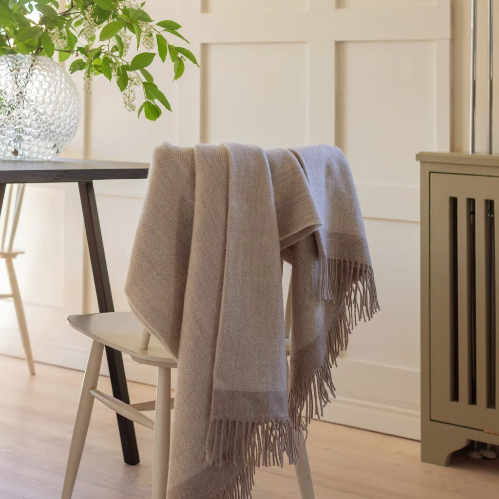 RAUHA ullarteppi - grátt og blátt