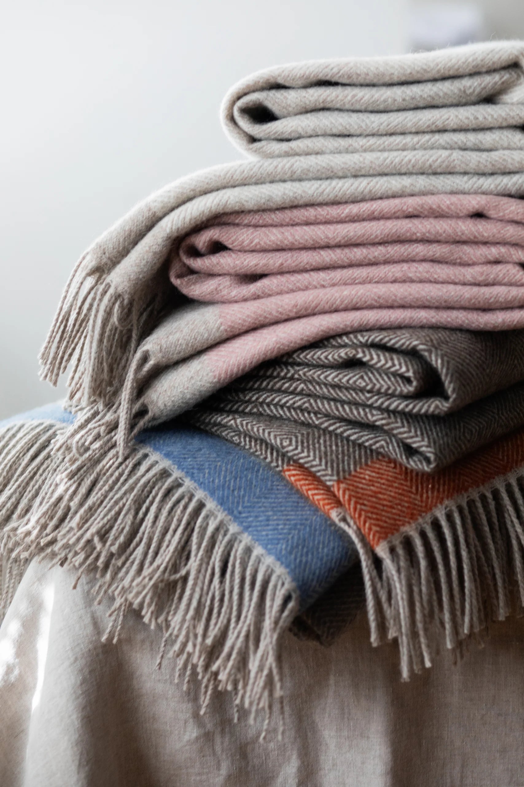 RAUHA ullarteppi - grátt og blátt