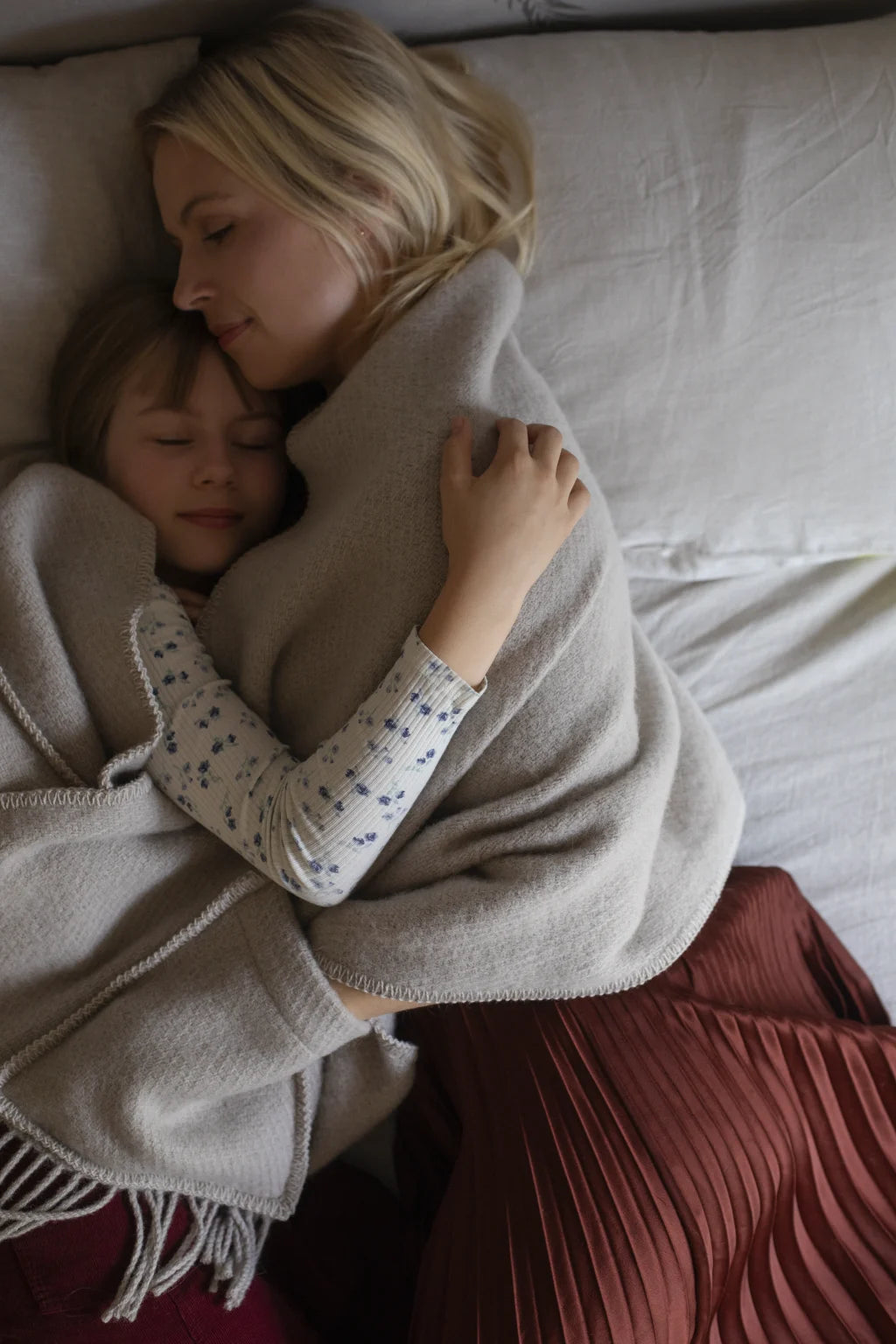 UNI ullarsjal með vösum - bleikt