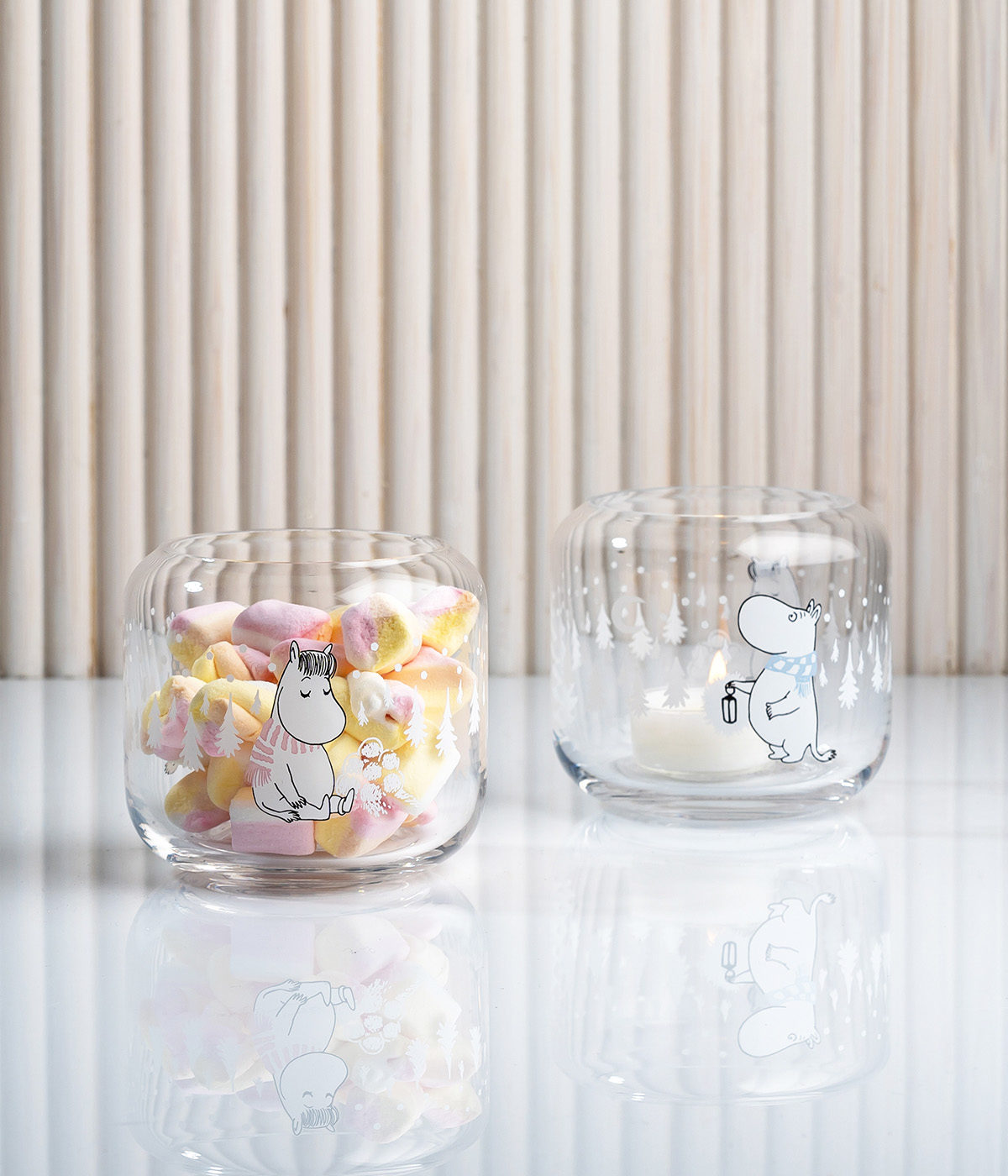 Moomin kertastjaki - Snowfall