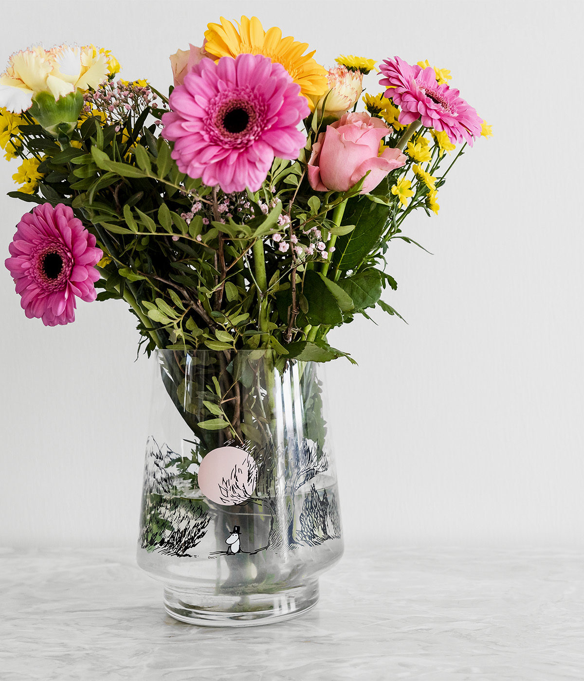 Moomin vasi/kertastjaki - Just wandering