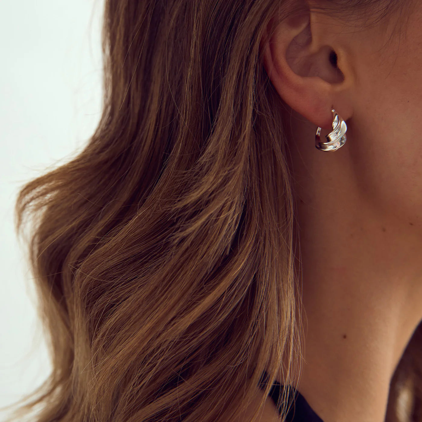 Hana hoop eyrnalokkar - silfurhúðaðir