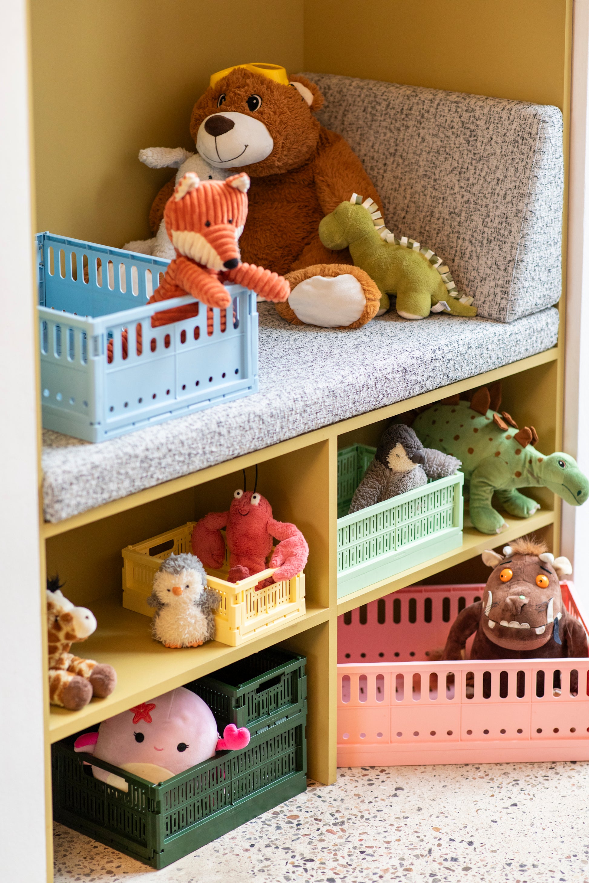 Plastkassi mini - ýmsir litir