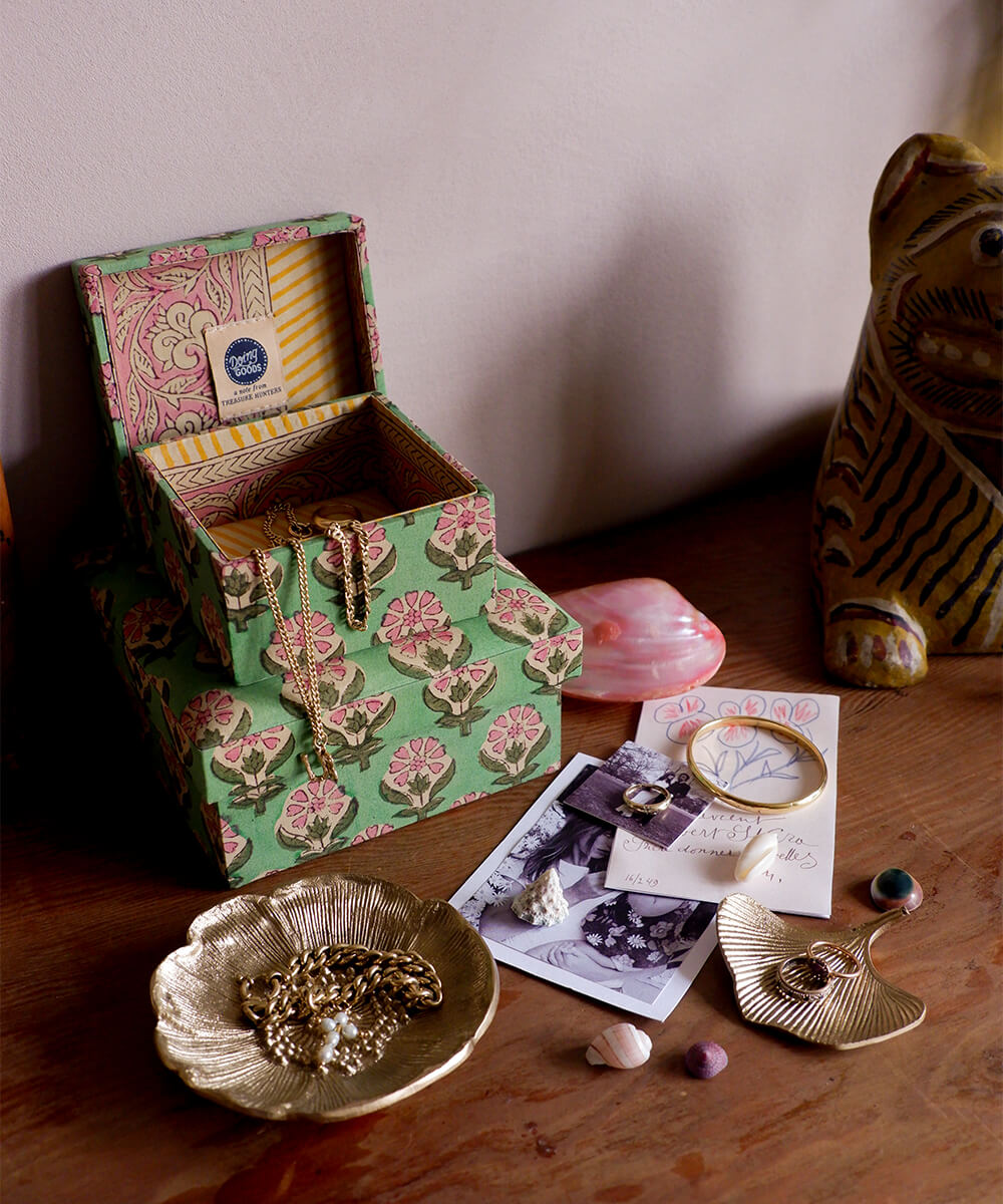 Mia Poppy skrautdiskur