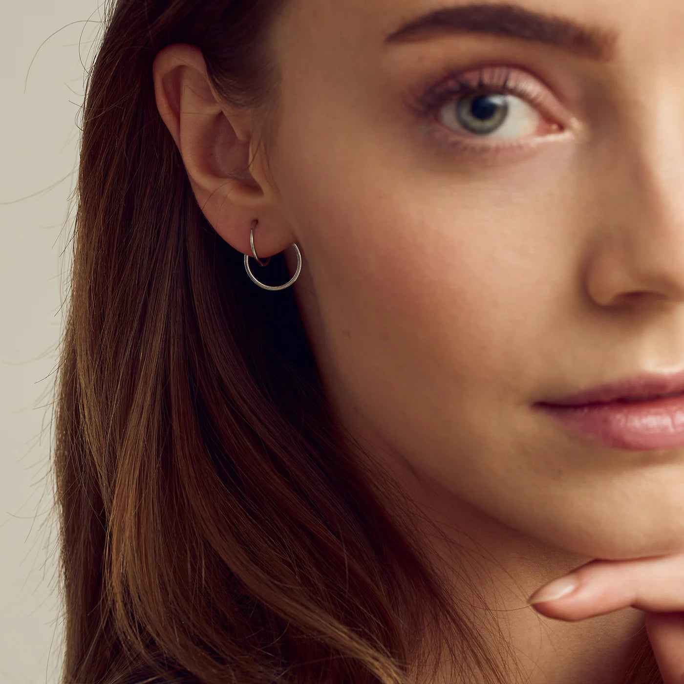 Sharin eyrnalokkar - silfurhúðaðir